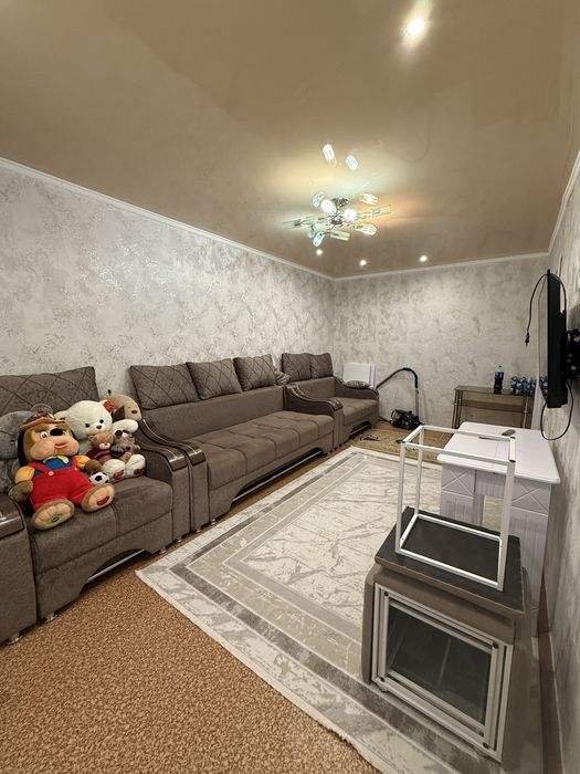 Продам 2 комнатную квартиру