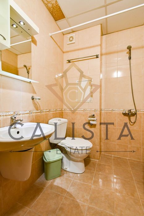 Тристаен апартамент под наем в ж.к. Лозенец, 2176563