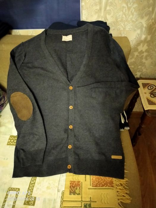 Продам Мужские кофты .Брендовые б