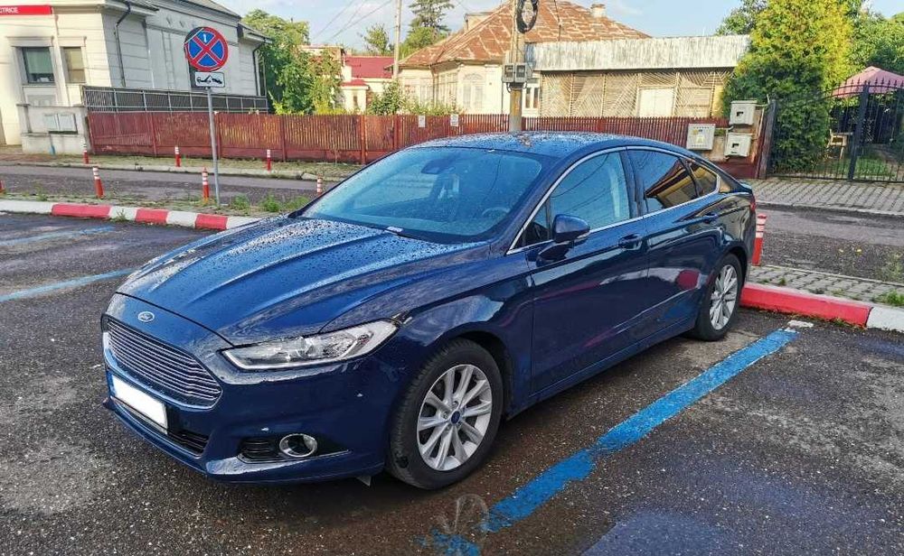 FORD Mondeo 2015 — imagine 2
