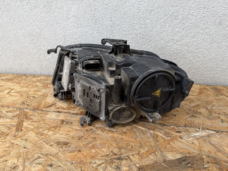 Far dreapta Audi A4 B8 8K 2008-2012 Xenon + LED Original Europa