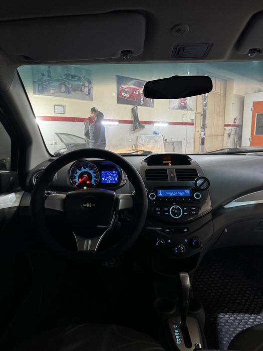 Spark avtamat sotiladi