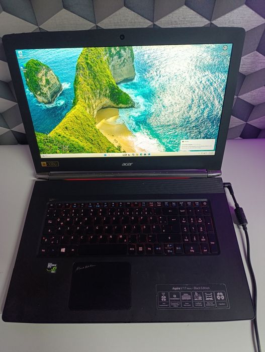 Laptop gaming Acer Aspire VN7-792G Intel i7 6700 gtx 960 4gb 
 Intel®