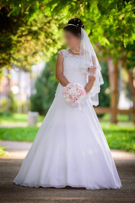 Продавам булченска рокля