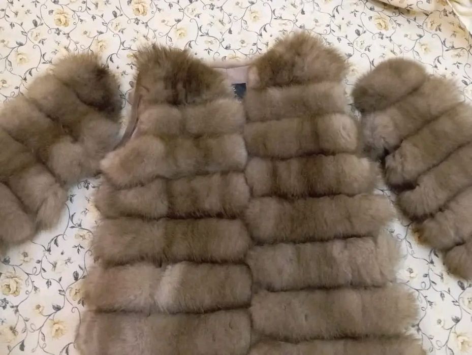 Пальто от лисица