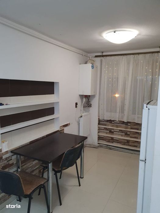 Apartament 2 camere, etaj 1, balcon, Deva Aleea Patriei