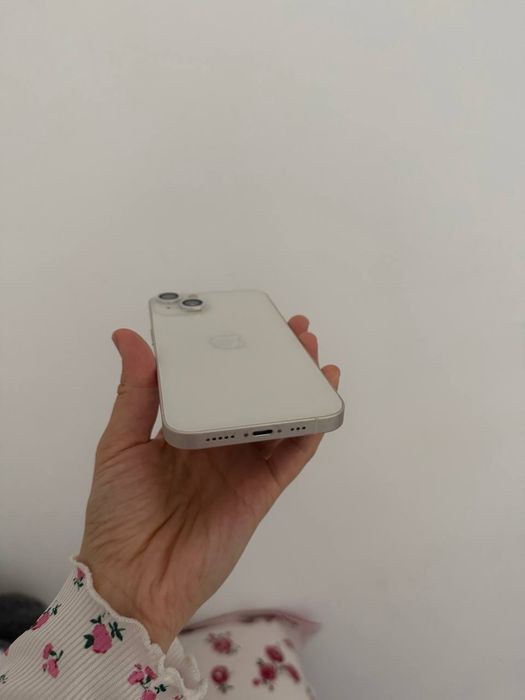 Айфон 13. 256гб