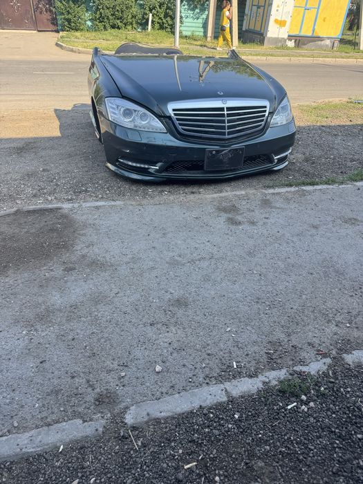 Авто разбор Мерседес S221 S220 S140
