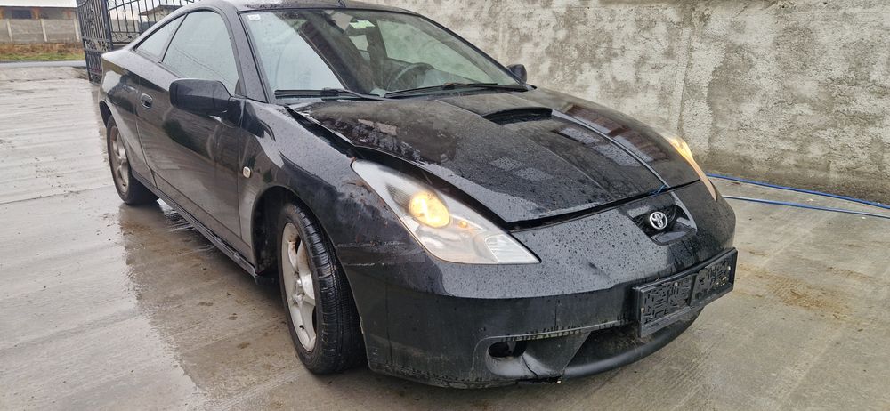 Vand Toyota fără schimburi sau variante