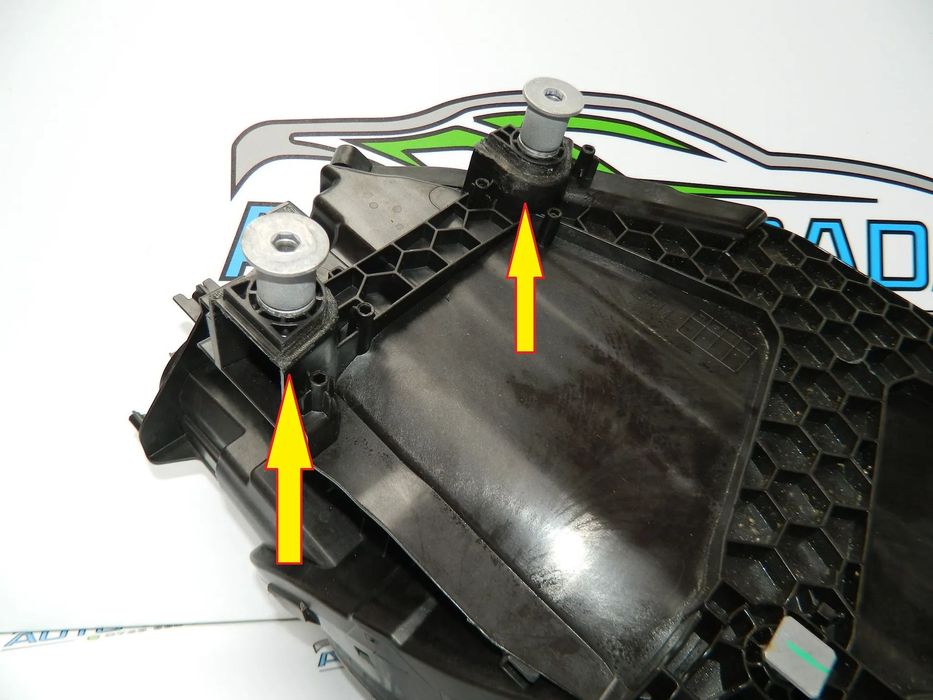 Far stanga Matrix Porsche Cayenne 9Y0 an 2023 2024 2025 2026 cod 9Y0941081N