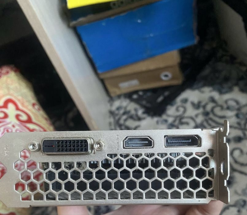 Продам видео карту 1050 2гб