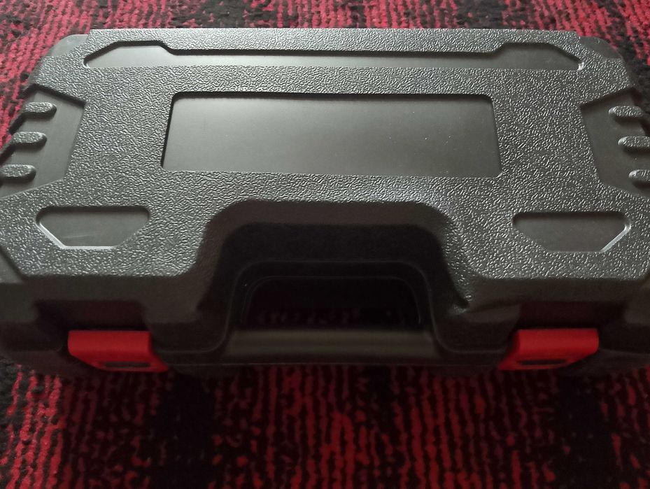 Пила аккумуляторная.