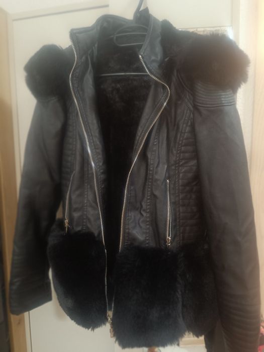 Топло кожено яке с пухче