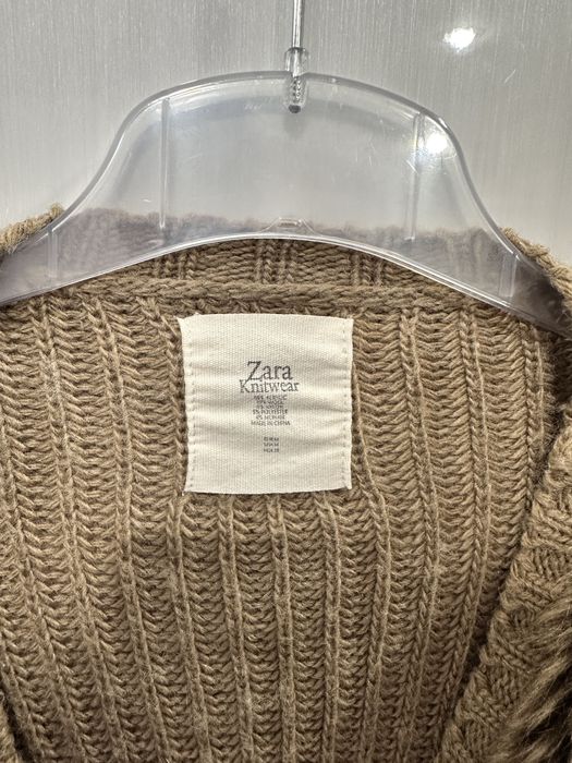 Cardigan Zara Knitwear cu inserții tip blană – mărimea 42