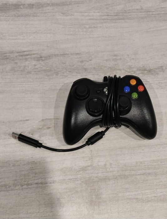 Xbox 360 проводной джойстик