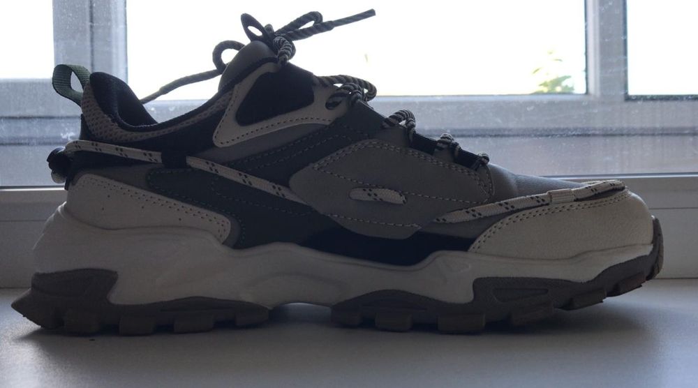 Кросовки новые demix