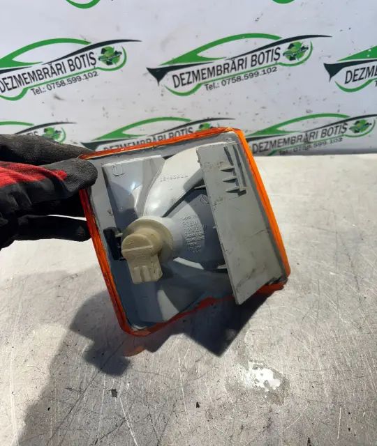 Lampa semnalizare fata stanga 18-3322B Volkswagen VW Transporter 1994
