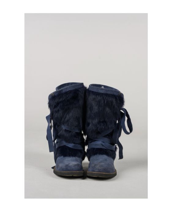 Замшевые, бренд Blumarine сапожки