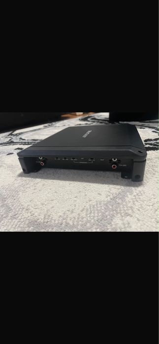 Vand statie alpine300W si subwoofer magnat 1000W se pot da si separat