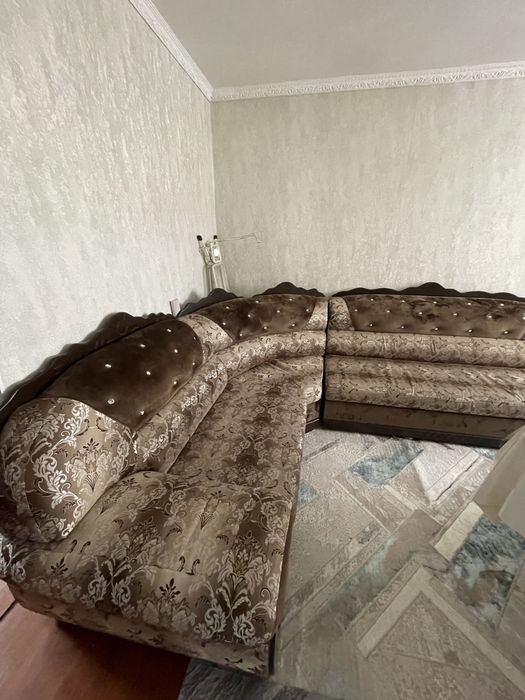 Диван для зала