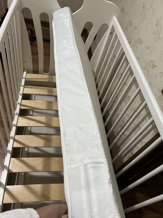 Детский кровать