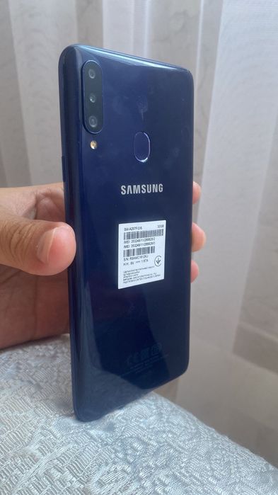 Продам самсунг а20