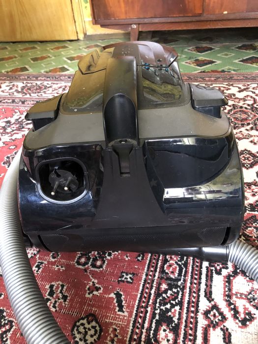 Прахосмукачка Rowenta RO6984EA