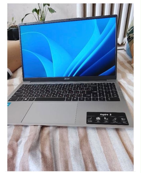 Продаю ноут acer asprise 3