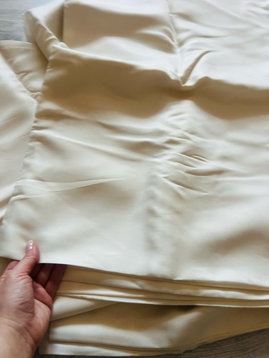 Metraj material crep satin (captuseala) 16 metri