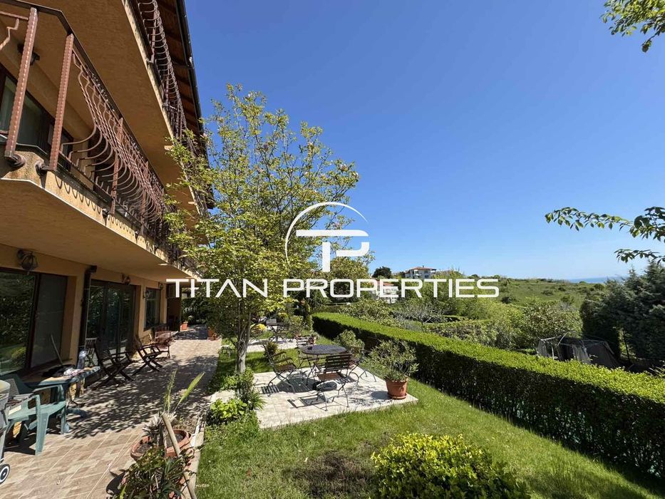 Ексклузивна оферта! Къща с панорамна гледка и двор в гр. Созопол улиц