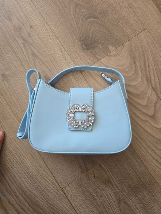 Чанти и раничка.