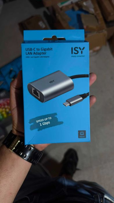 Adaptor USB-C la Gigabit Ethernet LAN ISY (1 Gbps)