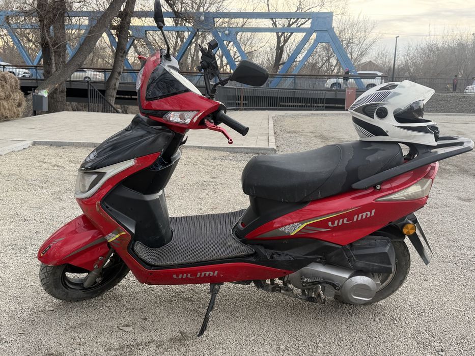 Продам скутер Vilimi Лия