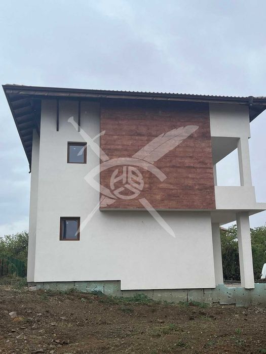 Продава се Къща в с. Старо село, Област Перник - 206 кв.м за 1093 €/кв.м - Снимка #3