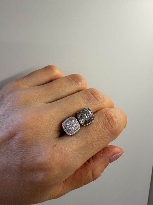 Пуссеты муассаниты серебро 925