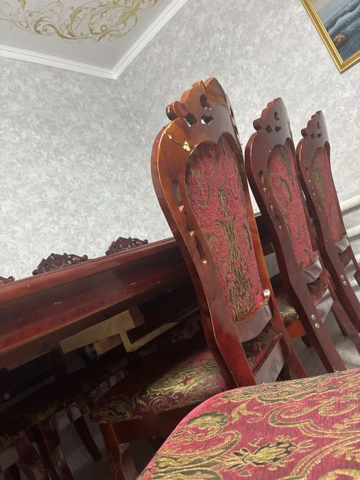 Продам стол со стульями