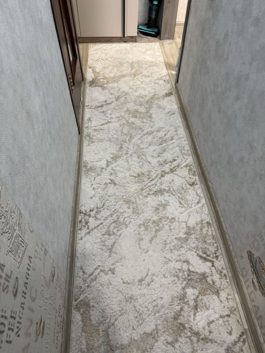 Продам ковер дорожка