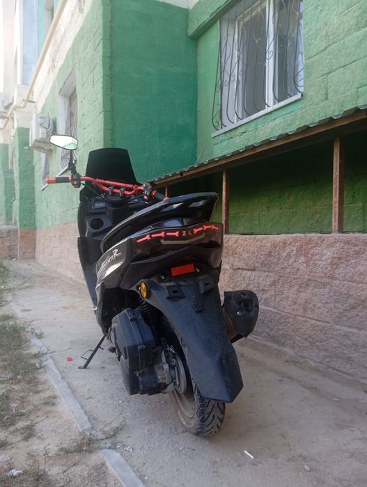 Scooter MaxI Li-Ya Мопед