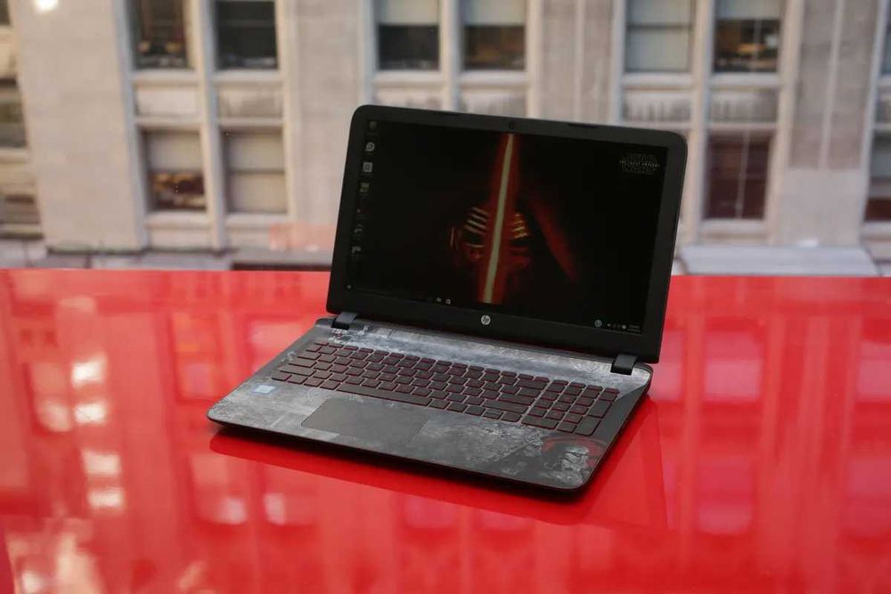 Laptop Hp i5 Star Wars Limited Edition