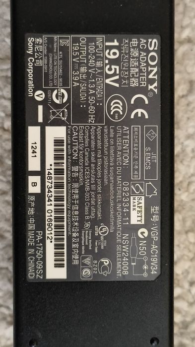AC Adaptor Laptop Sony Vaio