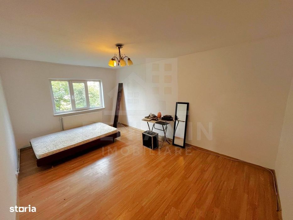 2Camere-Decomandat-50mp-Centrala Termica-AC-Zona Excelenta-Gara-Liber — fotografia 1