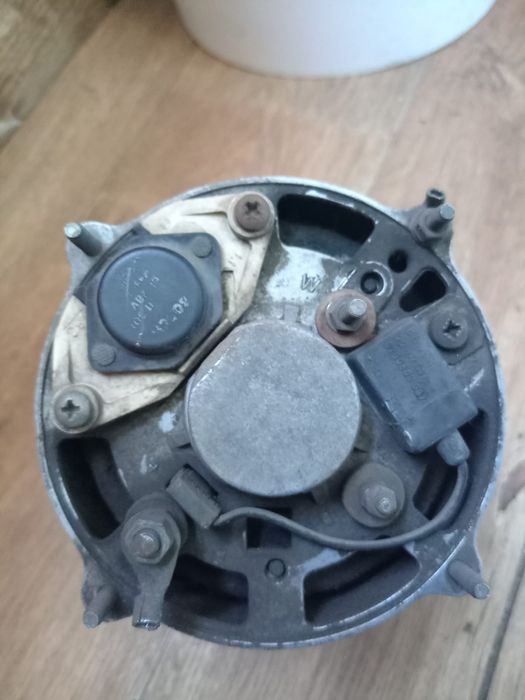 Продам электронгенератор на Ман