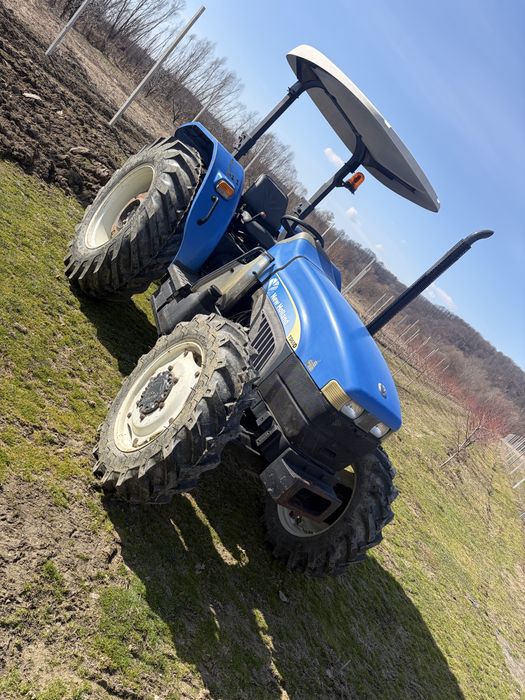Tractor New Holland TD 65 (fabricatie 2009)