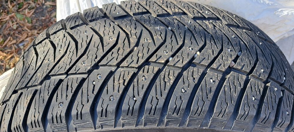 Шины зима yokohama R20