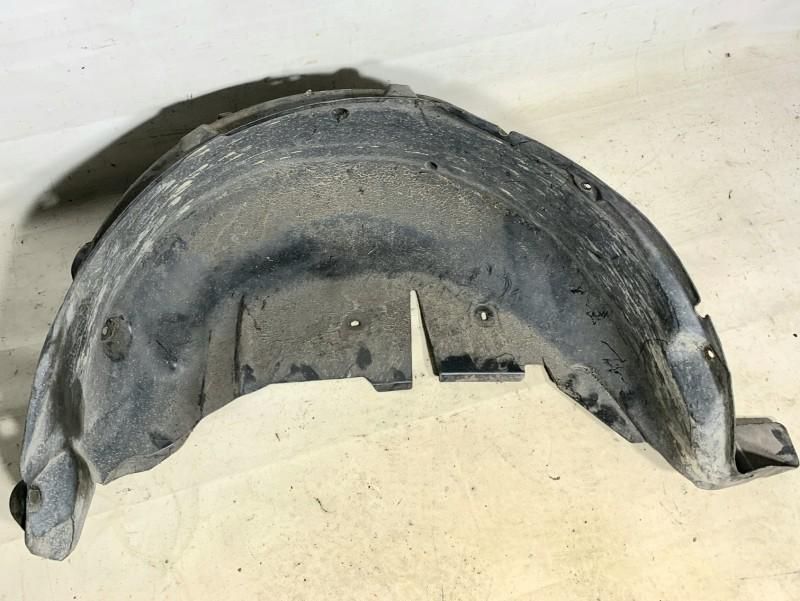 Carenaj roata stanga spate Renault Megane 3 facelift Coupe
