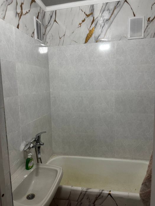 2 xonali kvartira Zarafshon obmen Navoiy