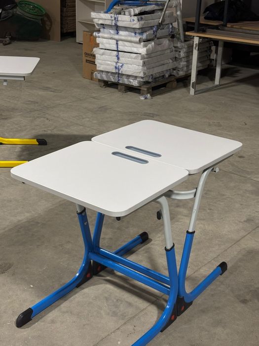 Продам парты ученические