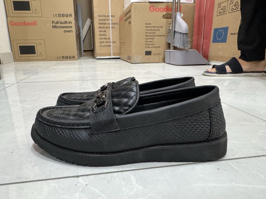 Eagle eyes sotiladi kiyilmagan razmer 39