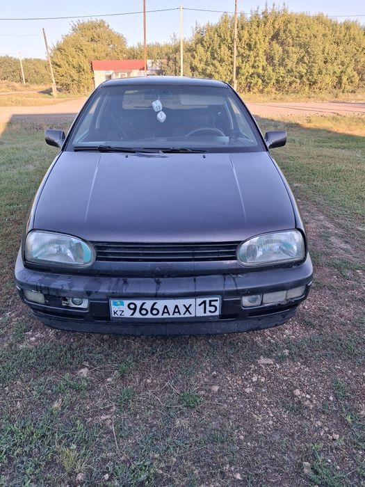 Продам гольф 3 моник 1,8