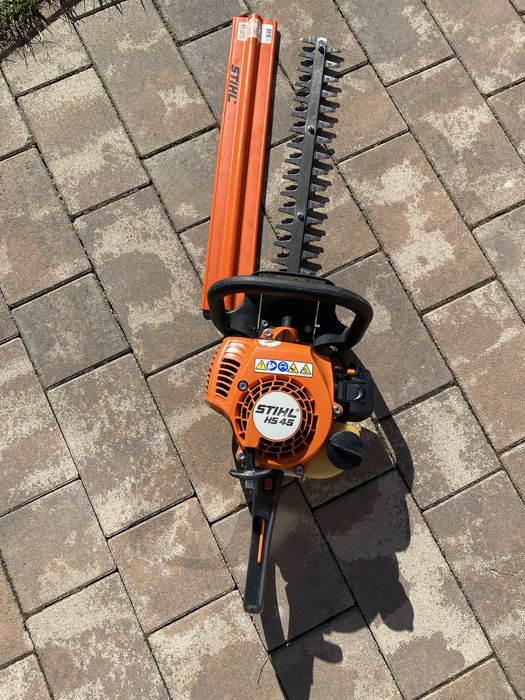 Foarfeca - motofoarfeca STIHL HS 45 gard viu -arbusti